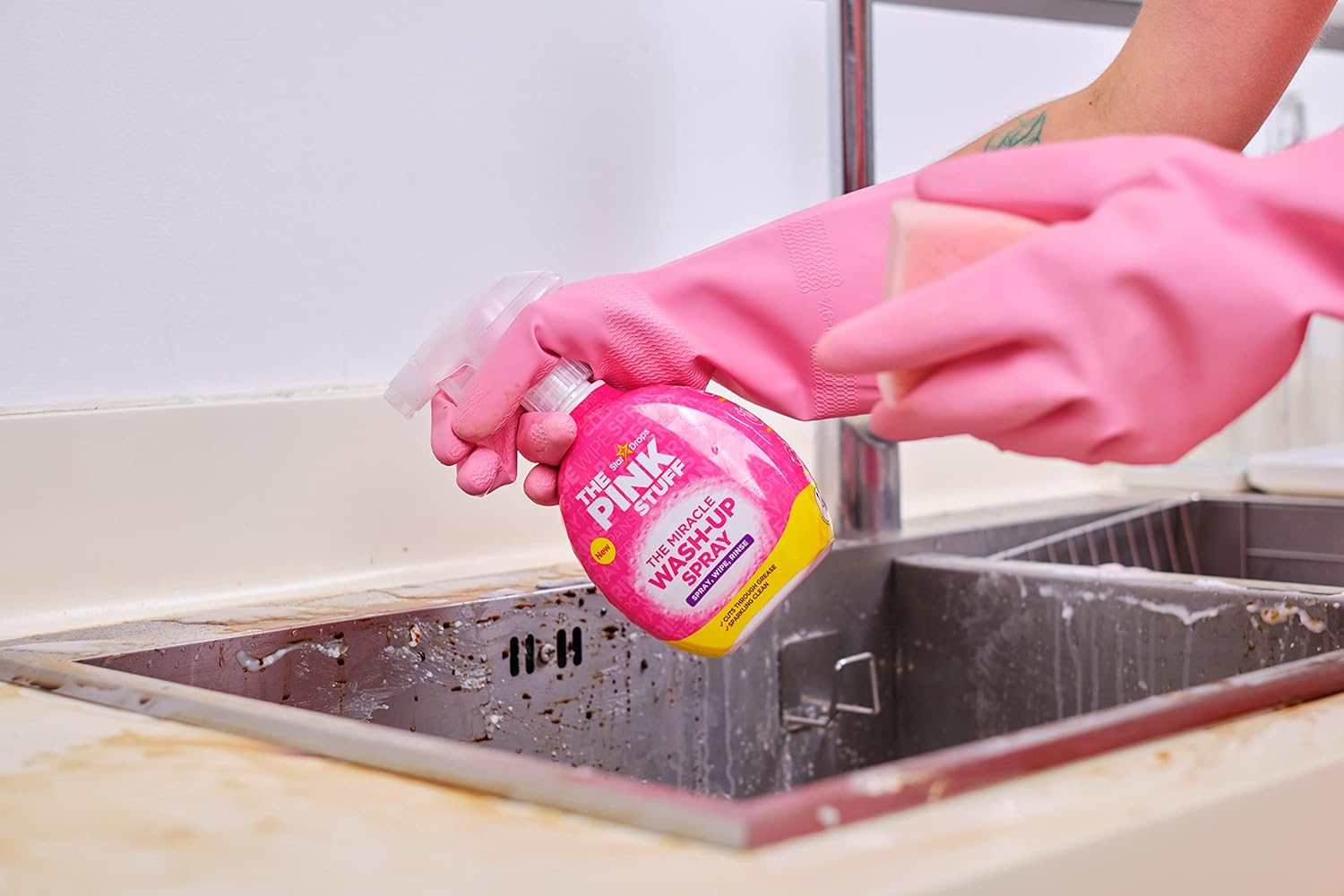 The Pink Stuff Stardrops Miracle Wash Up Spray 1