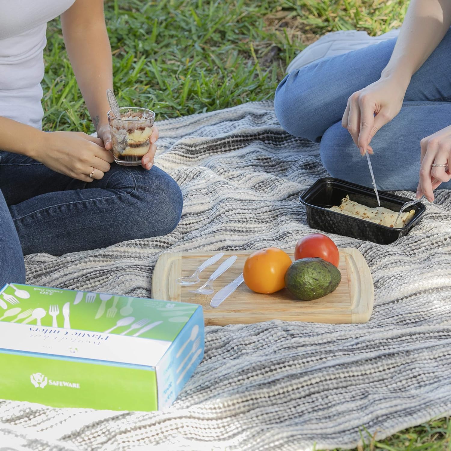 SafeWare 250 Count Clear Plastic Cutlery Combo Pack